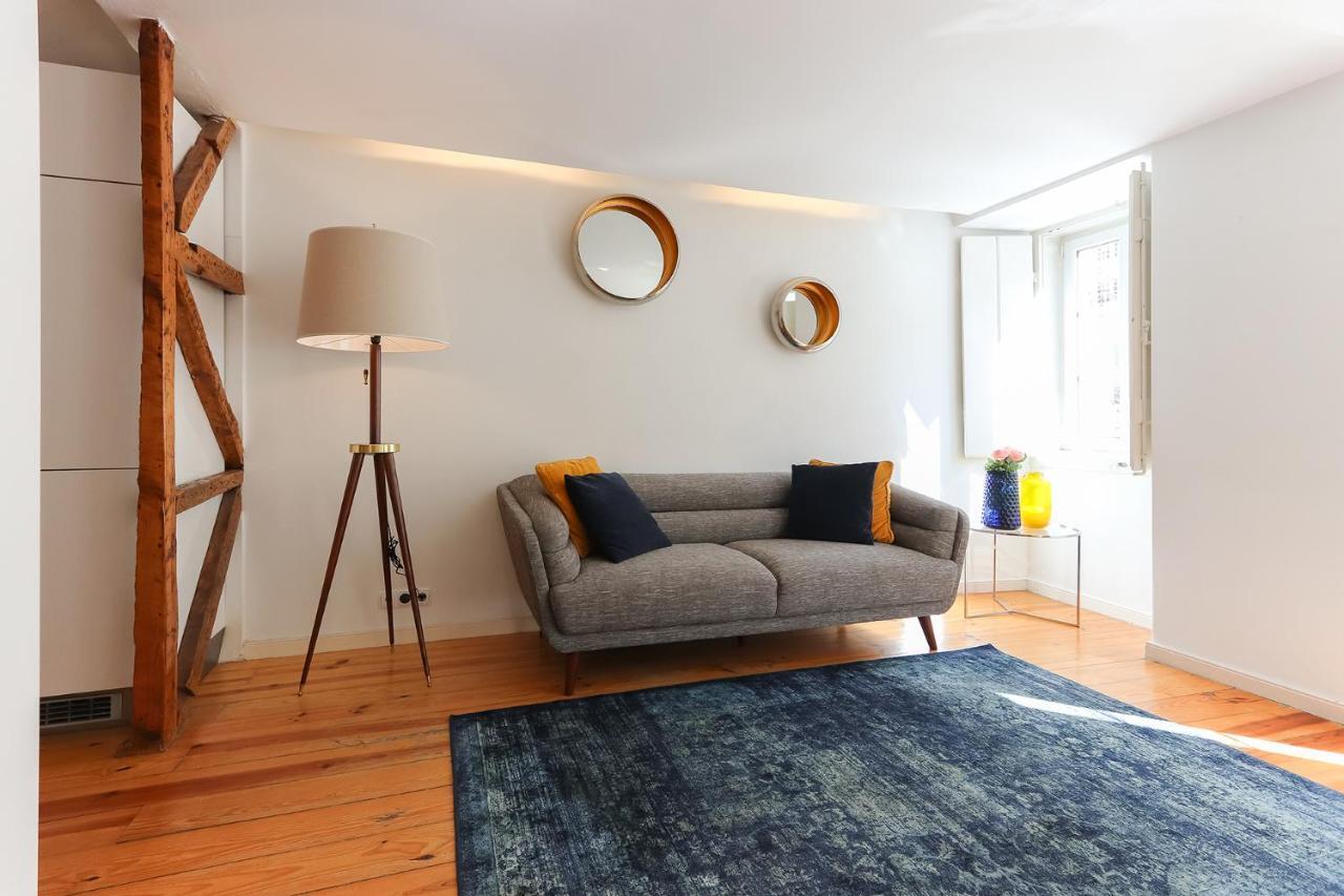 Charming And Stylish Downtown Apt In XIX Century Building Lisboa Exteriér fotografie