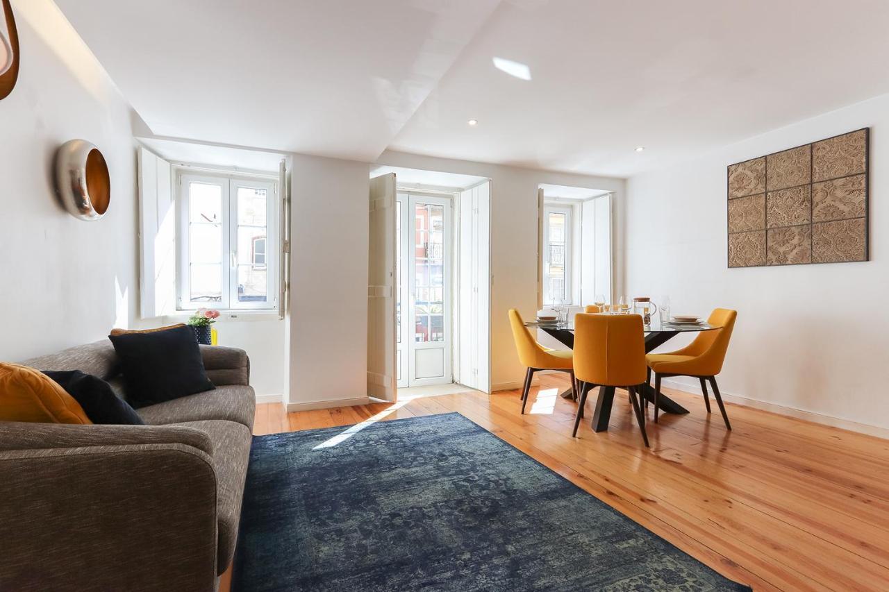 Charming And Stylish Downtown Apt In XIX Century Building Lisboa Exteriér fotografie