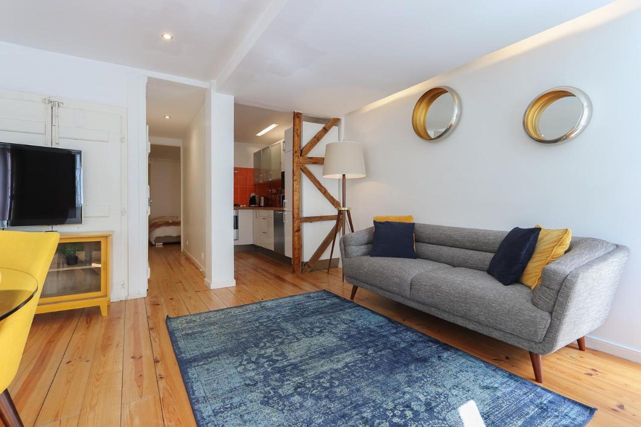 Charming And Stylish Downtown Apt In XIX Century Building Lisboa Exteriér fotografie