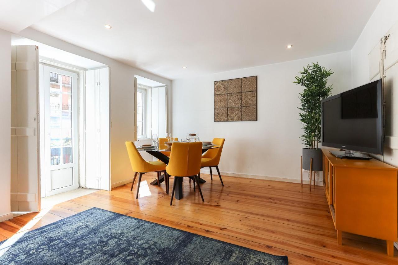 Charming And Stylish Downtown Apt In XIX Century Building Lisboa Exteriér fotografie