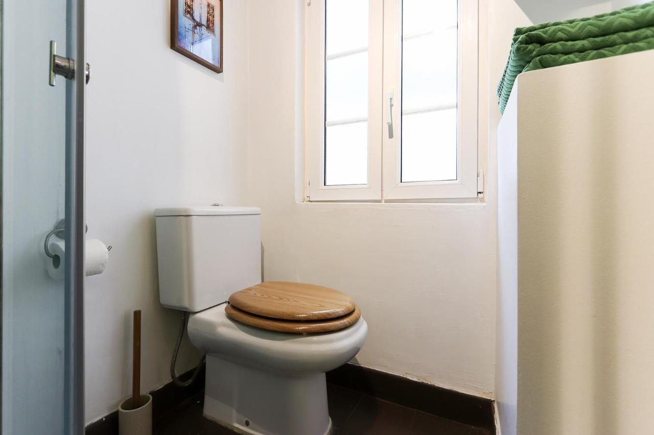 Charming And Stylish Downtown Apt In XIX Century Building Lisboa Exteriér fotografie